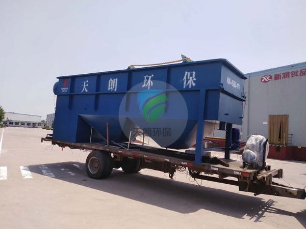 濰坊市新潤食品有限公司氣浮沉淀一體機(jī)設(shè)備使用現(xiàn)場